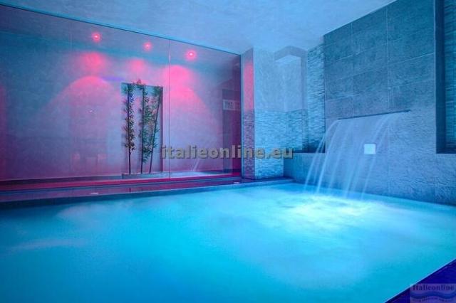 Hotel Ferretti Beach