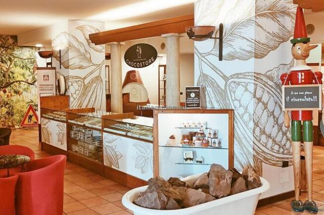 Etruscan Chocohotel
