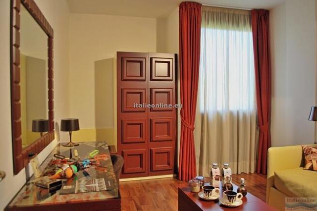 Etruscan Chocohotel