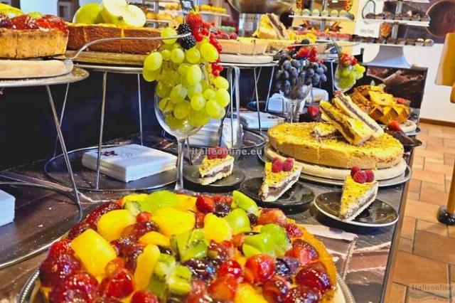 Etruscan Chocohotel