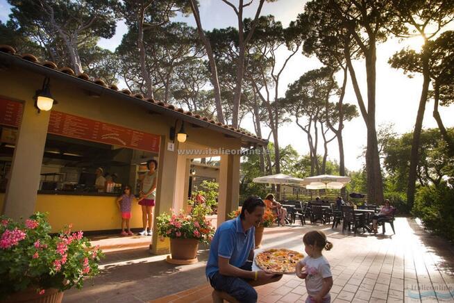 HU Park Albatros Village