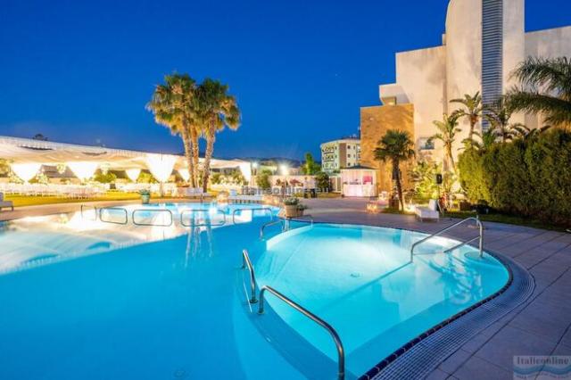 Hotel Capo Peloro