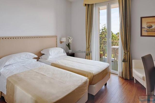 Hotel Paradiso