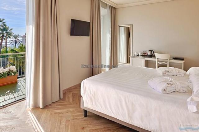 Hotel Paradiso