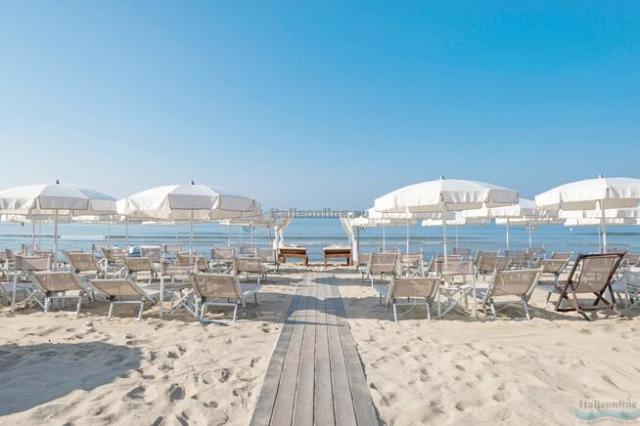 Riva Toscana Golf Resort & SPA