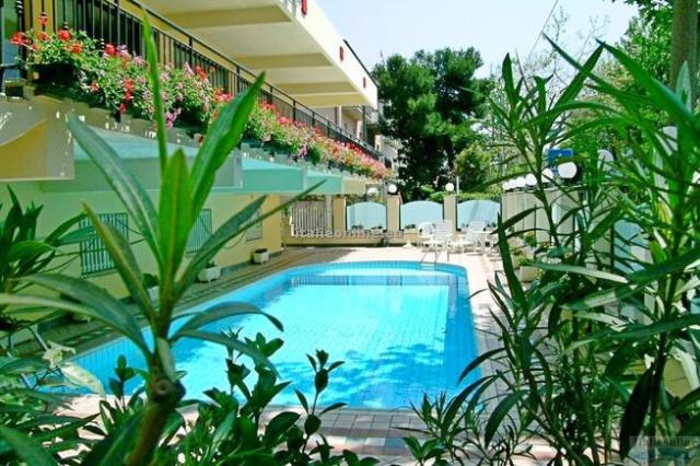 Hotel Artide