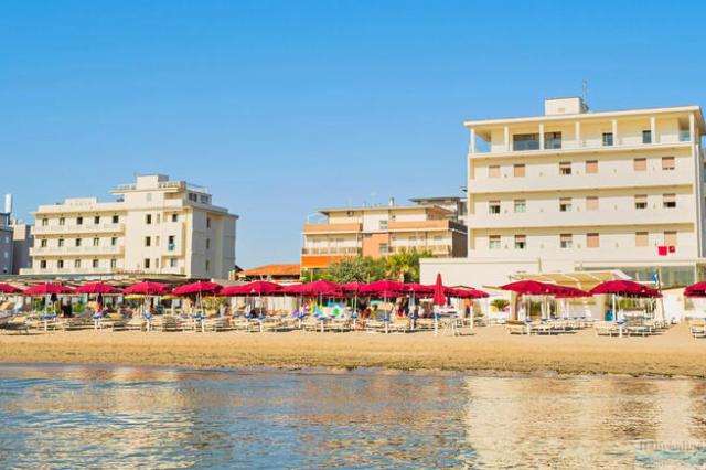 Hotel Mediterraneo