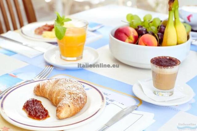 Hotel Mediterraneo
