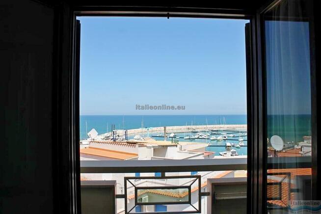 Hotel Borgo Marina