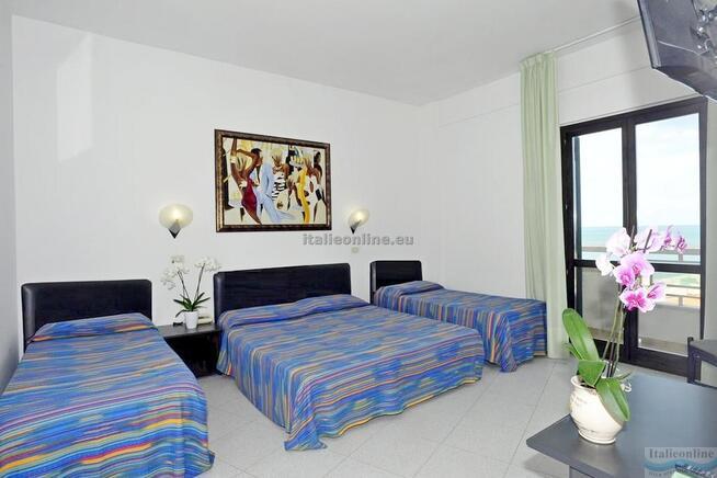 Hotel Borgo Marina