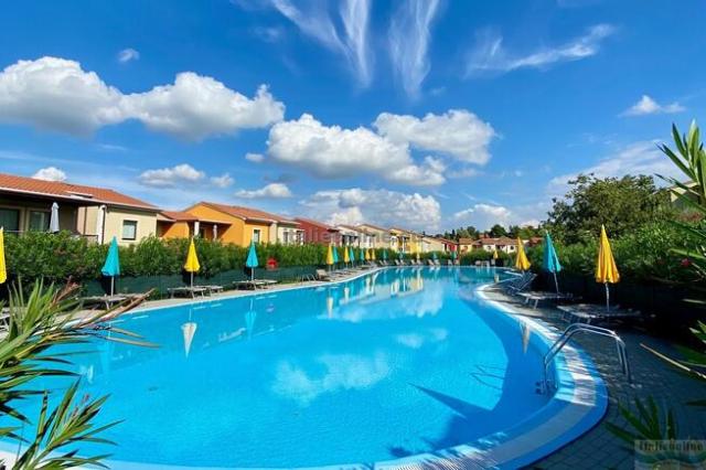 Belvedere Village