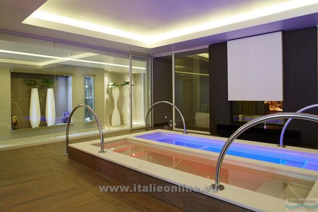 Hotel Almar