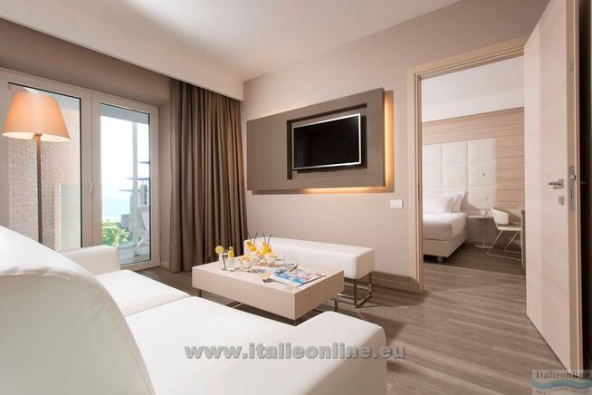 Hotel Almar