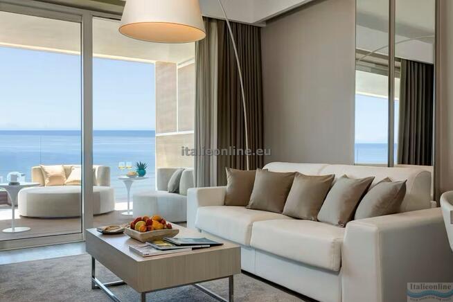 Hotel Almar