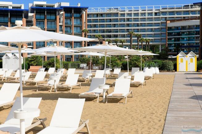 Hotel Almar