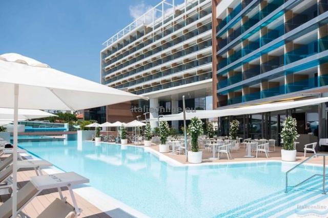 Hotel Almar