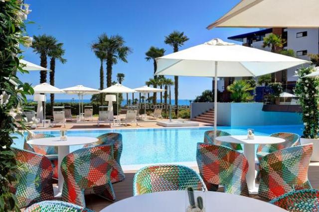Hotel Almar