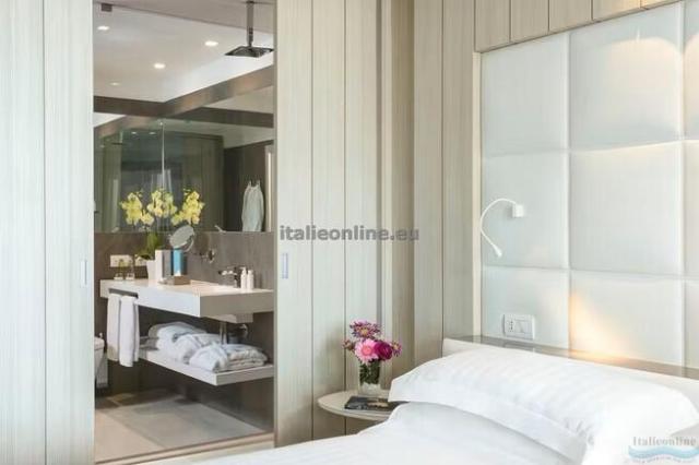 Hotel Almar