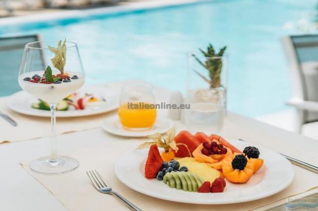 Hotel Almar