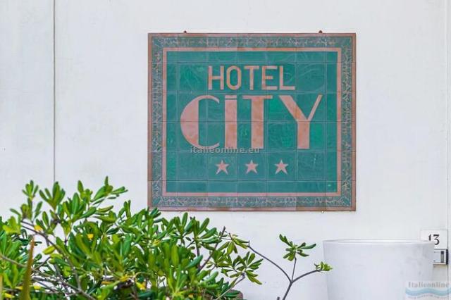 Hotel City