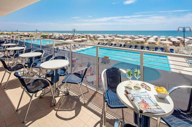 Hotel Condor