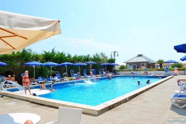 Hotel Heron