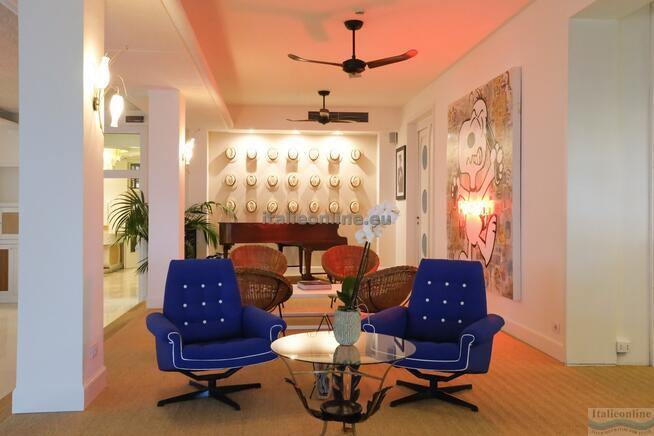 Hotel Majestic