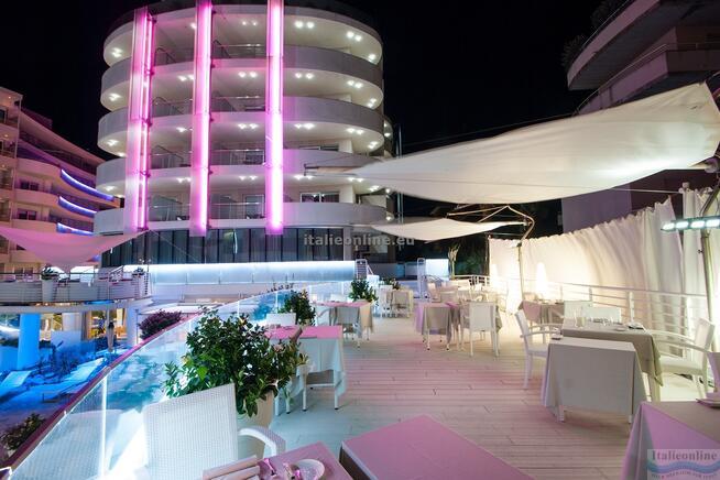 Hotel Premier & Suites
