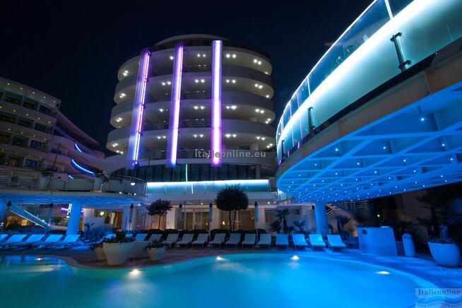 Hotel Premier & Suites