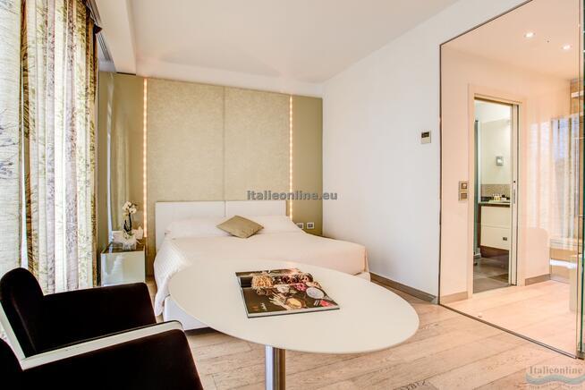Hotel Premier & Suites