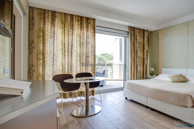 Hotel Premier & Suites