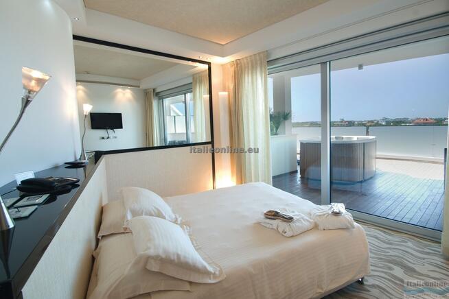 Hotel Premier & Suites