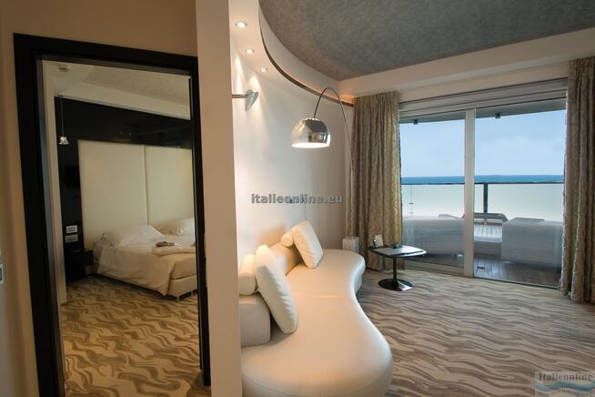 Hotel Premier & Suites