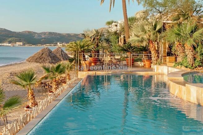 Mare Hotel