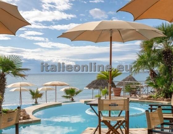 Mare Hotel