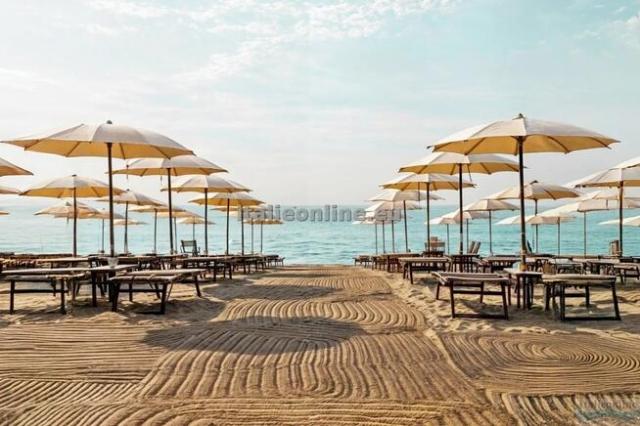 Mare Hotel