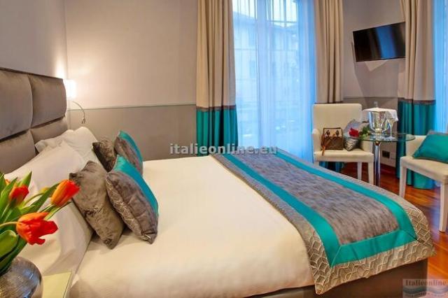 Hotel Jolanda