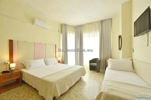 Hotel Diano Marina