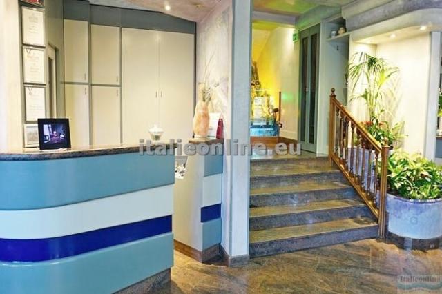 Hotel Careni Villa Italia