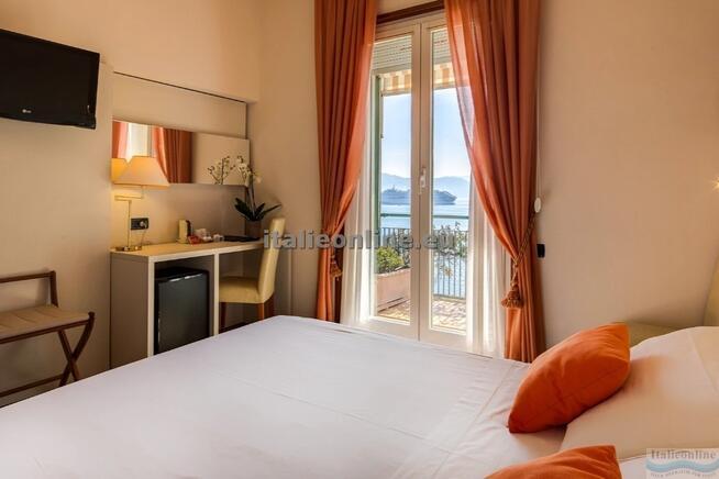 Hotel Regina Elena
