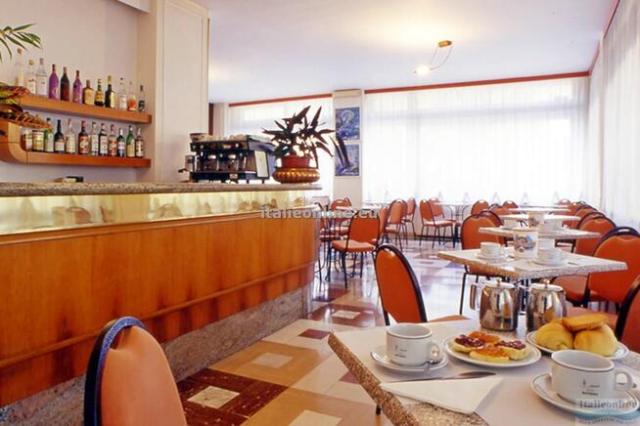 Hotel Riviera