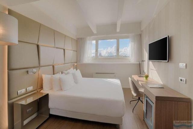 Hotel Nh Roma Collection