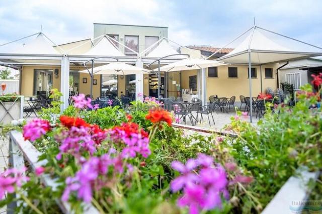 Hotel Alba Village