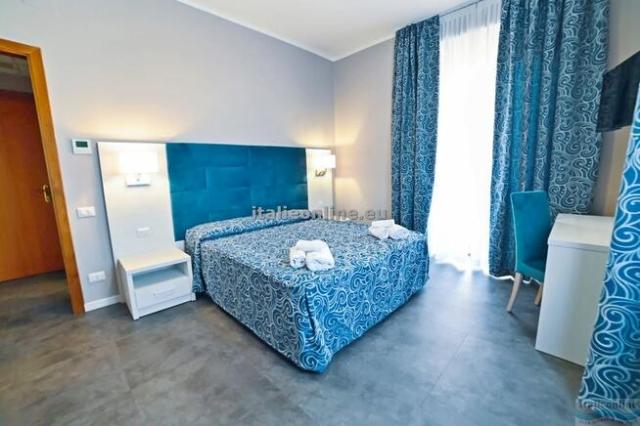 Hotel Madri Pie