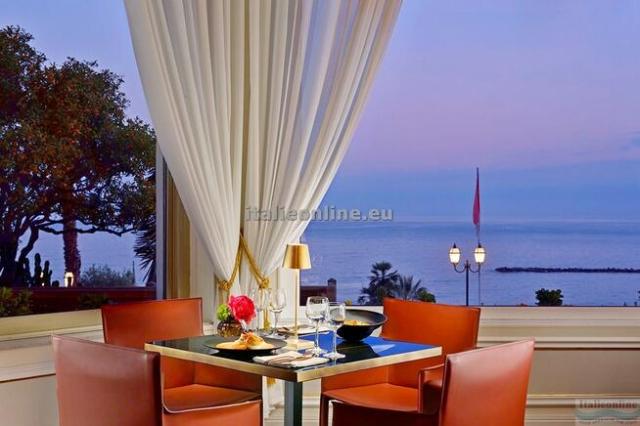 Hotel Royal