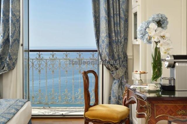 Hotel Royal