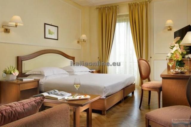 Hotel Royal