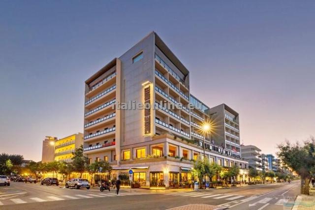 Hotel Charlie