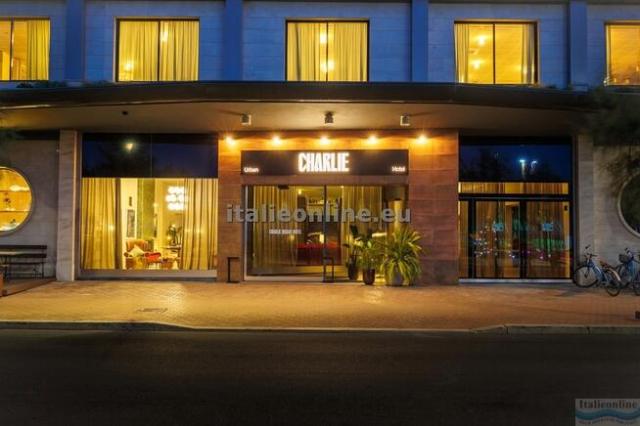 Hotel Charlie