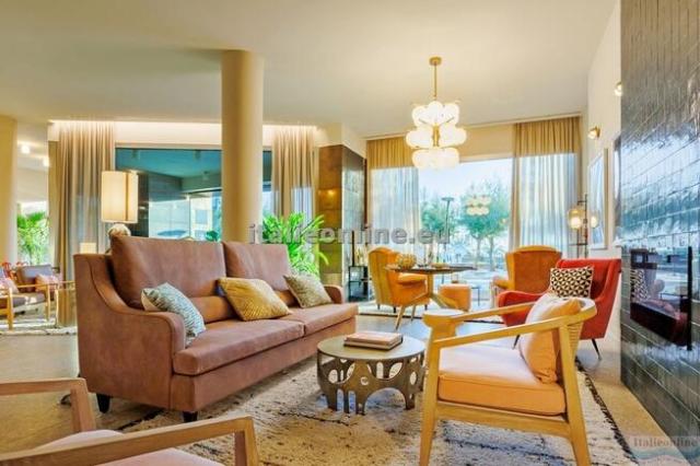 Hotel Charlie